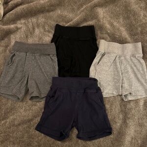 4 pairs of 2T boys shorts light gray navy black dark gray all have pockets